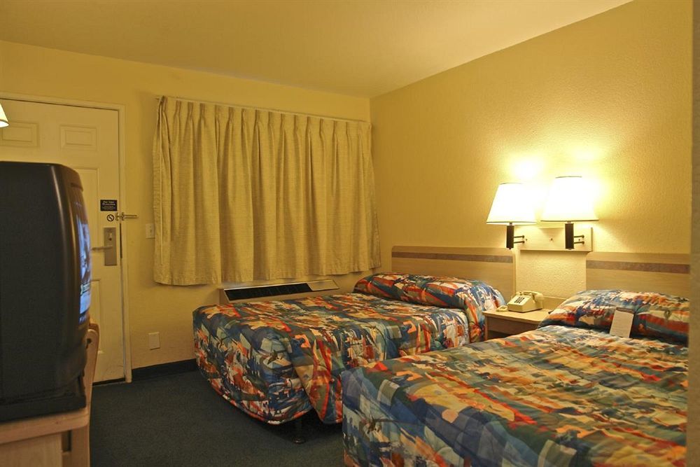 Motel 6-Ukiah, Ca Εξωτερικό φωτογραφία