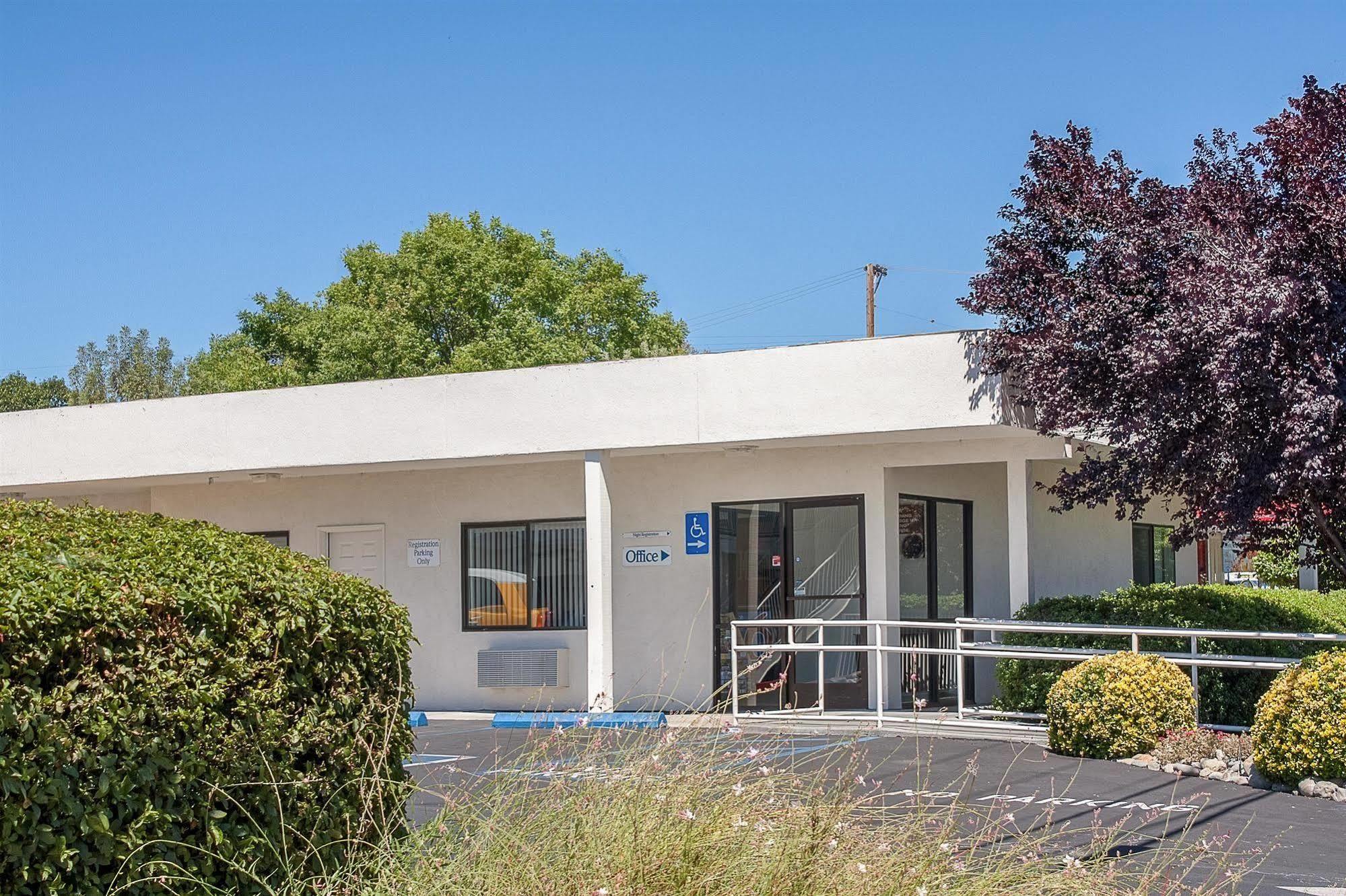 Motel 6-Ukiah, Ca Εξωτερικό φωτογραφία